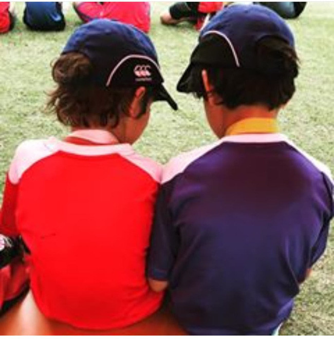 Thân thế bất ngờ của cậu bé lai xinh đẹp trong đám cưới của chồng cũ Hồng Nhung - Ảnh 6. Thân thế bất ngờ của cậu bé lai xinh đẹp trong đám cưới của chồng cũ Hồng Nhung - Ảnh 6.