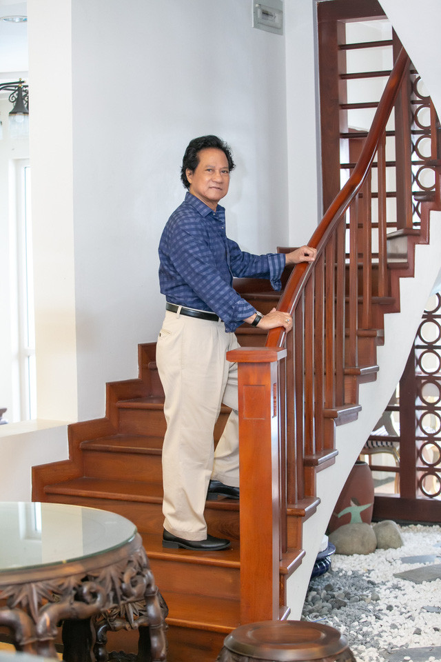 Bất ngờ với nhan sắc người vợ tay hòm chìa khóa của danh ca Chế Linh - Ảnh 6. Bất ngờ với nhan sắc người vợ tay hòm chìa khóa của danh ca Chế Linh - Ảnh 6.