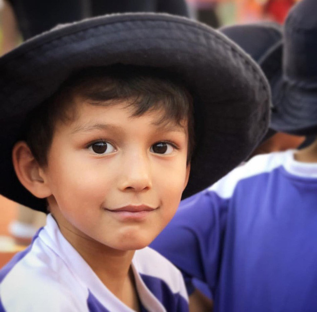 Thân thế bất ngờ của cậu bé lai xinh đẹp trong đám cưới của chồng cũ Hồng Nhung - Ảnh 10. Thân thế bất ngờ của cậu bé lai xinh đẹp trong đám cưới của chồng cũ Hồng Nhung - Ảnh 10.