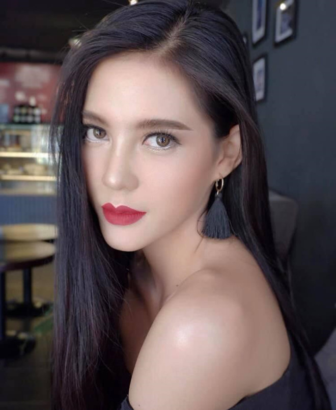 Dàn hot girl xinh đẹp và sang chảnh toàn Hoa hậu, người mẫu của Lào ảnh 4 Dan hot girl xinh dep va sang chanh toan Hoa hau, nguoi mau cua Lao hinh anh 4