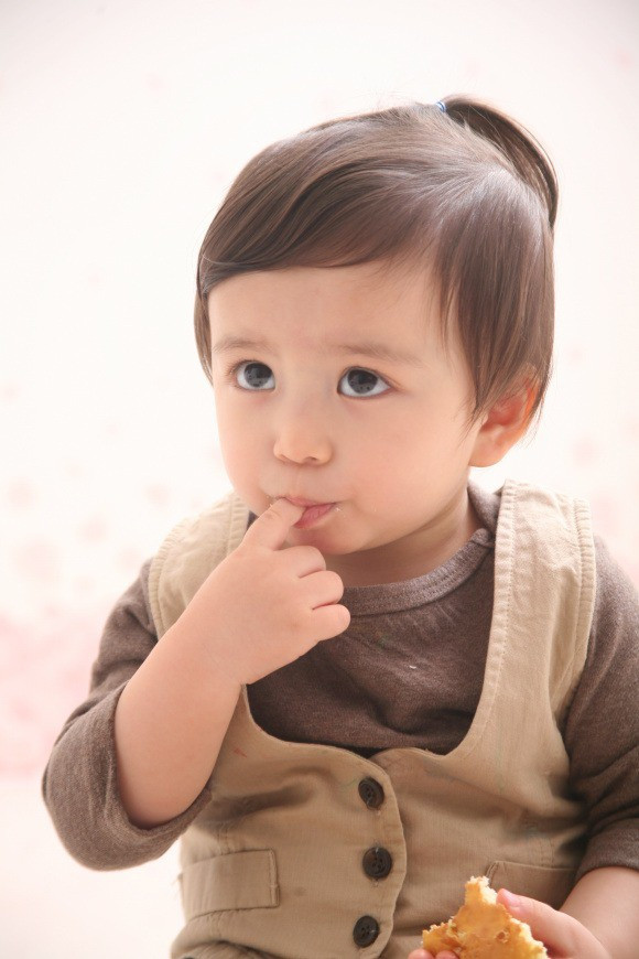 Diện mạo hiện tại của Mason Moon - nhóc tỳ hot nhất châu Á một thời, đáng chú ý nhất lại chính là ông bố cực phẩm của đứa trẻ - Ảnh 4. Diện mạo hiện tại của Mason Moon - nhóc tỳ hot nhất châu Á một thời, đáng chú ý nhất lại chính là ông bố cực phẩm của đứa trẻ - Ảnh 4.