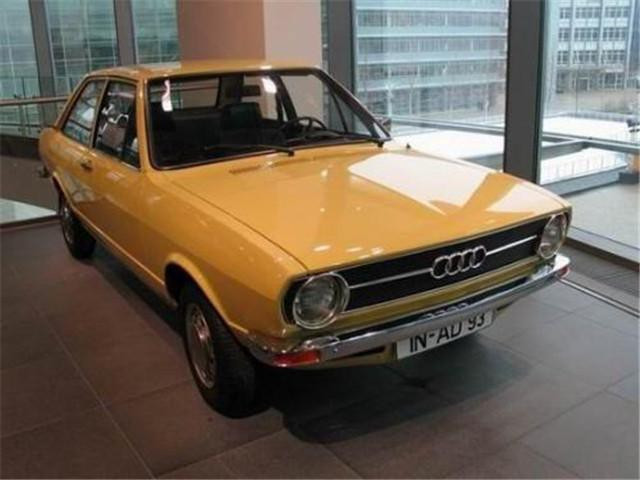 Chân dung ông trùm phim võ thuật mà Thành Long, Hồng Kim Bảo đều nể sợ ảnh 9 Ngôi sao - Chân dung ông trùm phim võ thuật mà Thành Long, Hồng Kim Bảo đều nể sợ (Hình 10).