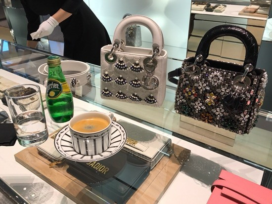 Hwang Hana: Từ tiểu thư nhà tài phiệt, vợ sắp cưới ngôi sao hàng đầu đến tội phạm ma túy, dùng clip sex đe dọa nạn nhân đáng kim tởm - Ảnh 5. Hwang Hana: Từ tiểu thư nhà tài phiệt, vợ sắp cưới ngôi sao hàng đầu đến tội phạm ma túy, dùng clip sex đe dọa nạn nhân đáng kim tởm - Ảnh 5.