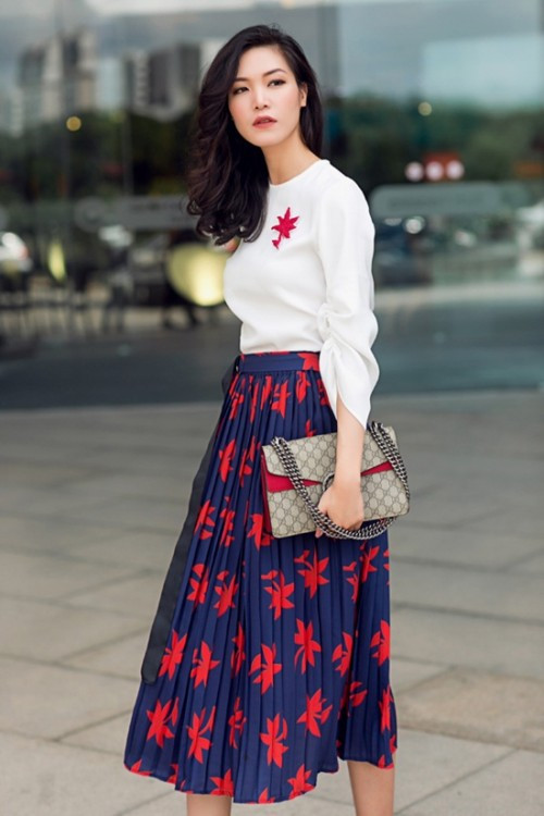 Hoa hậu Thùy Dung xuất hiện với nhan sắc không tỳ vết sau 11 năm đăng quang - Ảnh 7 Hoa hậu Thùy Dung xuất hiện với nhan sắc không tỳ vết sau 11 năm đăng quang - Ảnh 7