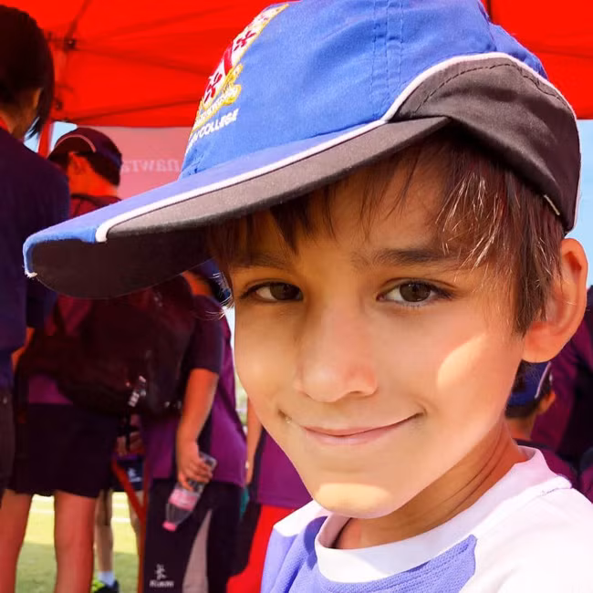 Thân thế bất ngờ của cậu bé lai xinh đẹp trong đám cưới của chồng cũ Hồng Nhung - Ảnh 9.