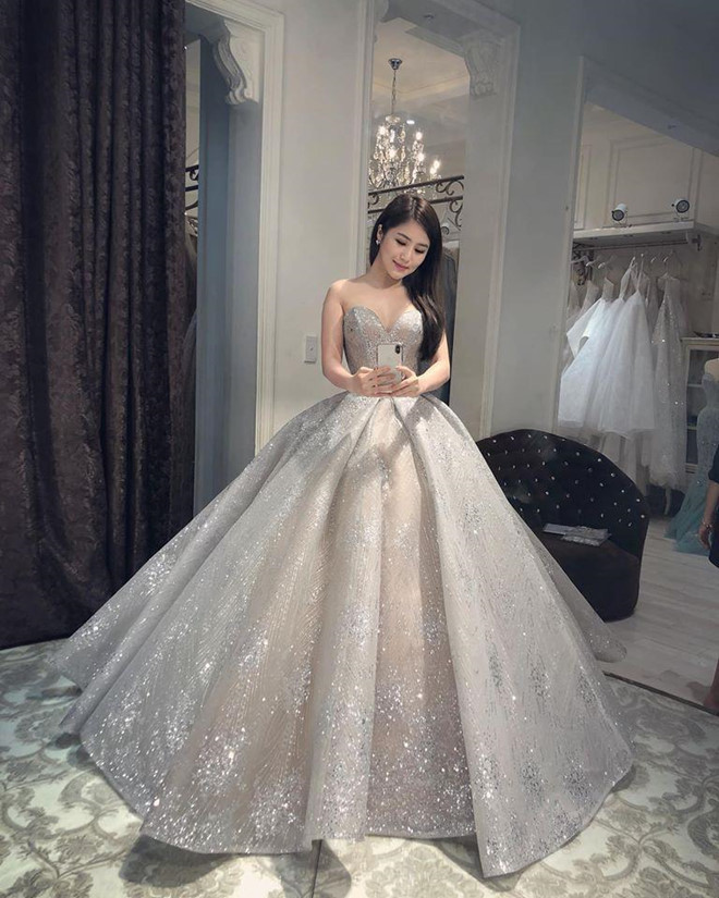 Sao Việt thi nhau tung tin gây sốc ngày Cá tháng tư khiến khán giả hoang mang hình ảnh 9 sao viet thi nhau tung tin gay soc ngay ca thang tu khien khan gia hoang mang hinh anh 9