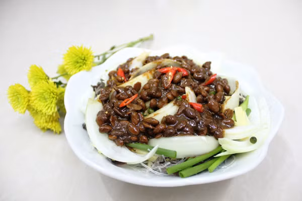 cá bống dừa chưng