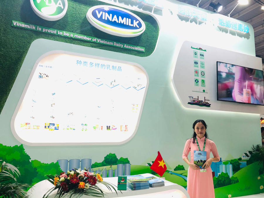 Khu vực giới thiệu về Vinamilk và các sản phẩm của công ty tại Triển lãm Quốc tế về thực phẩm và Dịch vụ ăn uống 2019.