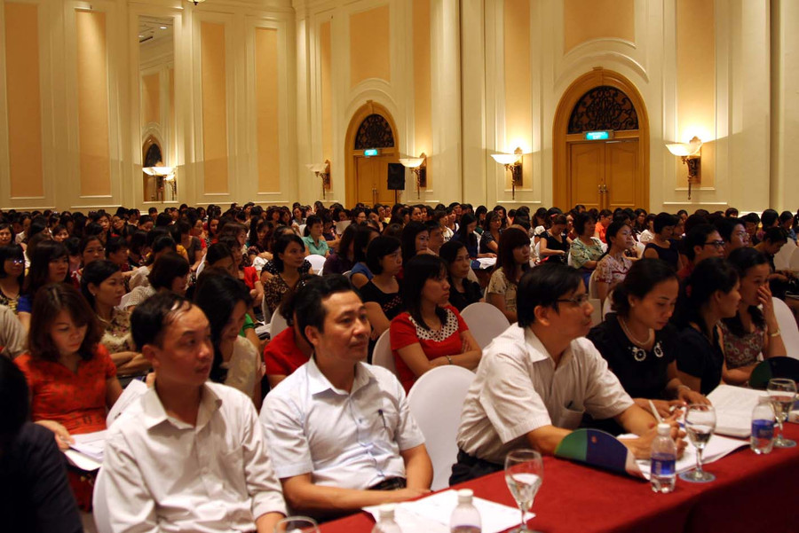 Tại Hội thảo, các GV và cán bộ tham dự đã đặt ra nhiều câu hỏi nhằm khai thác thông tin sâu hơn về TOEFL Primary