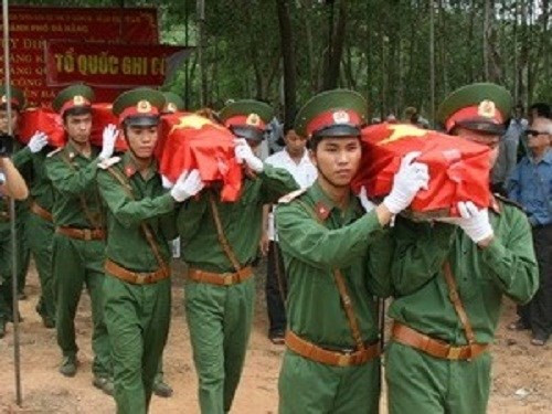 Tăng chế độ đối với tổ chức, cá nhân tìm kiếm, quy tập hài cốt liệt sĩ