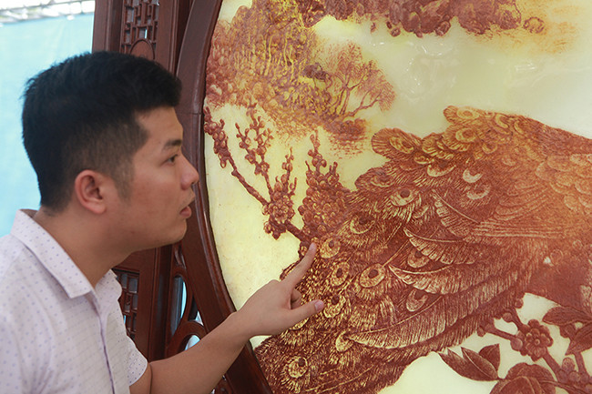 Bức tranh nặng cả tấn, giá vài tỷ khiến ai cũng "choáng" hình ảnh 5 buc tranh nang ca tan, gia vai ty khien ai cung "choang" hinh anh 5