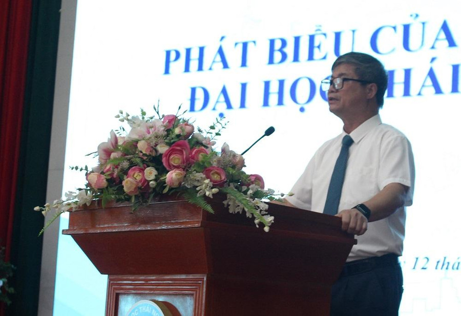 PGS.TS Trần Thanh Vân, Phó Giám đốc Đại học Thái Nguyên phát biểu. PGS.TS Trần Thanh Vân, Phó Giám đốc Đại học Thái Nguyên phát biểu.