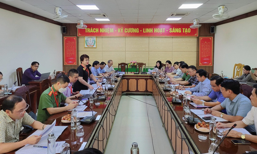 Đoàn kiểm tra số 3 của Ban Chỉ đạo quốc gia Kỳ thi tốt nghiệp THPT năm 2022 kiểm tra công tác chuẩn bị tại Quảng Bình. Đoàn kiểm tra số 3 của Ban Chỉ đạo quốc gia Kỳ thi tốt nghiệp THPT năm 2022 kiểm tra công tác chuẩn bị tại Quảng Bình.