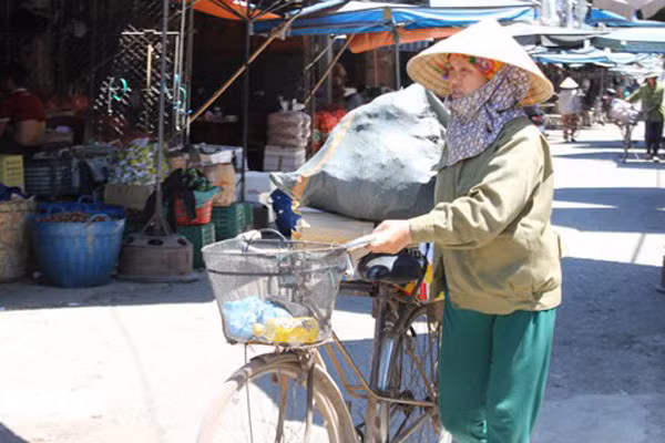 Nắng nóng gay gắt dai dẳng đến bao giờ?