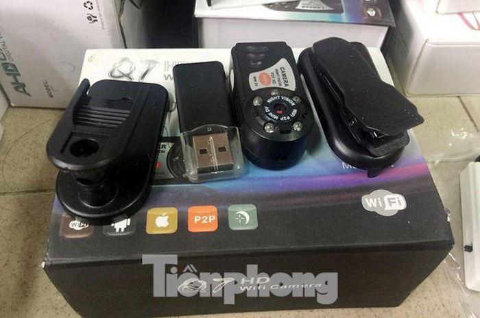 Bắt đường dây cung cấp tai nghe siêu nhỏ phục vụ gian lận thi cử ảnh 11 Bắt đường dây cung cấp tai nghe siêu nhỏ phục vụ gian lận thi cử ảnh 11