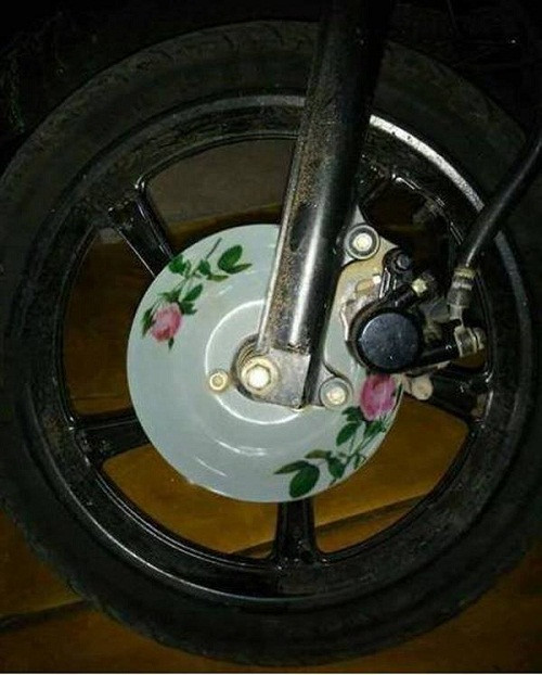 Đúng chuẩn phanh dĩa. 10-anh-hai-hot-nhat-facebook-trong-ngay-5