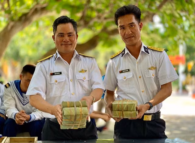 Sắc xuân ngập tràn trên Quần đảo Trường Sa - 7