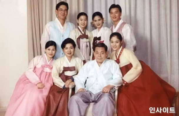 Bi kịch con gái nhà tài phiệt Hàn: Tự tử vì tình yêu với thường dân bị phản đối, gia đình giấu nhẹm cái chết - Ảnh 3. Bi kịch con gái nhà tài phiệt Hàn: Tự tử vì tình yêu với thường dân bị phản đối, gia đình giấu nhẹm cái chết - Ảnh 3.