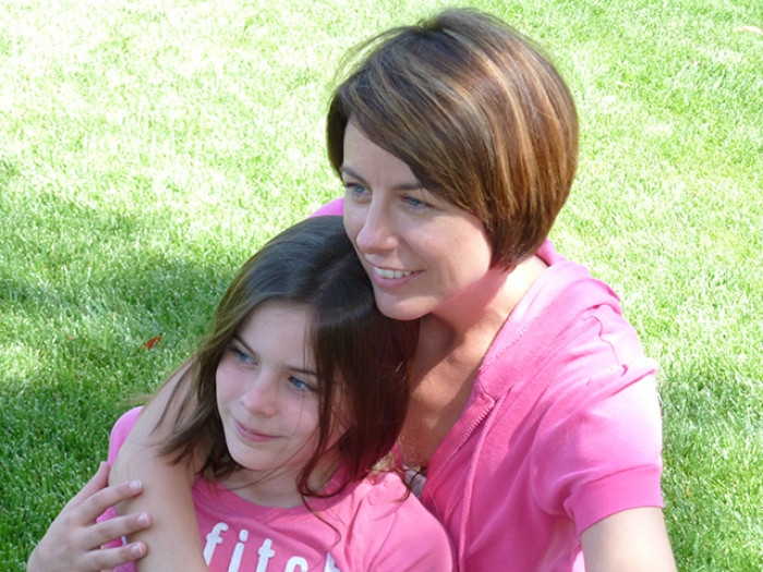 Con gái tuổi teen: Mẹ và con cần là bạn thân con gai tuoi teen me va con can la ban than