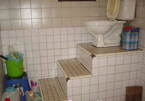 Nấc thang lên thiên đường. Nấc thang lên thiên đường.