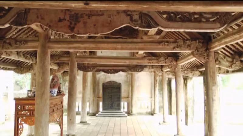 Hệ thống cột bằng gỗ tại ngôi nhà cổ.