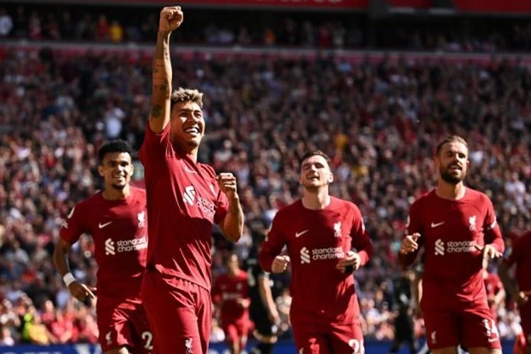 Lịch thi đấu bóng đá 17/12: Man United đại chiến Liverpool