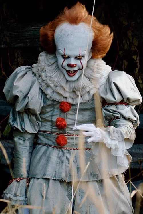 Vẻ điển trai nấp sau lốt hề ma của diễn viên 9x ảnh 5