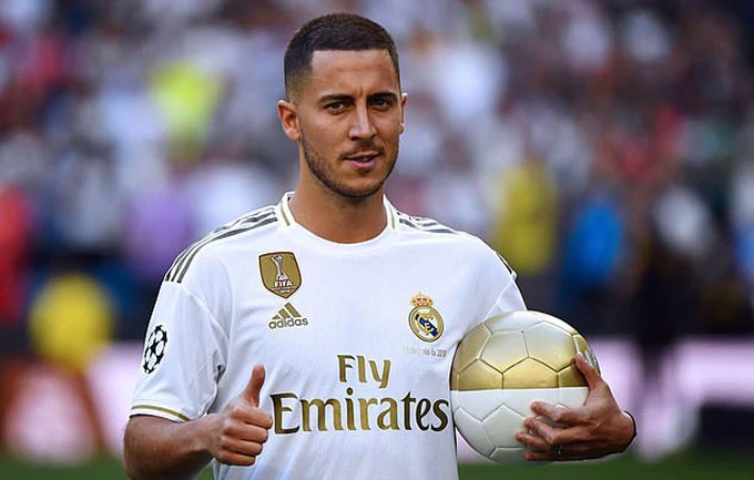 Buổi lễ ra mắt Eden Hazard được Real tổ chức lúc 20h thứ Năm 13/6, giờ Madrid. Tiền vệ người Bỉ chuyển đến từ Chelsea, với tổng phí chuyển nhượng lên tới 190 triệu USD.