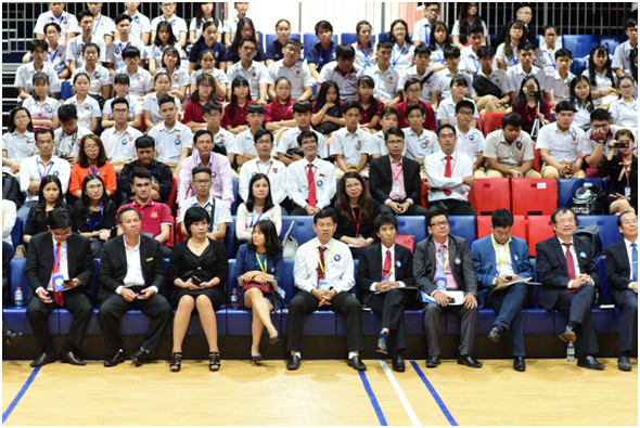 Vòng chung kết cuộc thi “Nhà khoa học trẻ” 2018 đã thu hút sự quan tâm, hưởng ứng của đông đảo quý thầy cô, học sinh thuộc các trường trong hệ thống giáo dục NHG. Vòng chung kết cuộc thi “Nhà khoa học trẻ” 2018 đã thu hút sự quan tâm, hưởng ứng của đông đảo quý thầy cô, học sinh thuộc các trường trong hệ thống giáo dục NHG.