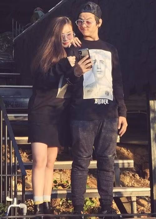 Ngoại hình khác lạ, sống kín đáo của Hoài Lâm sau khi dừng ca hát ảnh 1 Hoài Lâm - ngoại hình khác lạ, sống kín đáo sau khi dừng ca hát-2