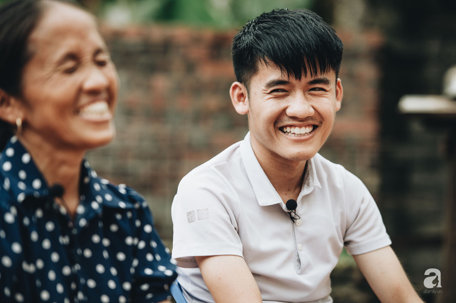 Bà Tân Vlog: Lập kỷ lục Việt Nam, “khởi nghiệp” thành công ở tuổi 60 nhờ điểm tựa ai cũng ước ao ảnh 8 Bà Tân Vlog: Lập kỷ lục Việt Nam, “khởi nghiệp” thành công ở tuổi 60 nhờ điểm tựa ai cũng ước ao ảnh 8