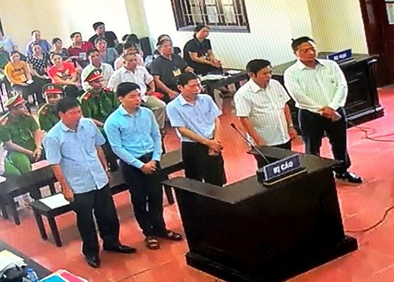 Vì sao bác sĩ Hoàng Công Lương không kêu oan, chỉ xin giảm hình phạt? ảnh 1 Vì sao bác sĩ Hoàng Công Lương không kêu oan, chỉ xin giảm hình phạt? ảnh 2