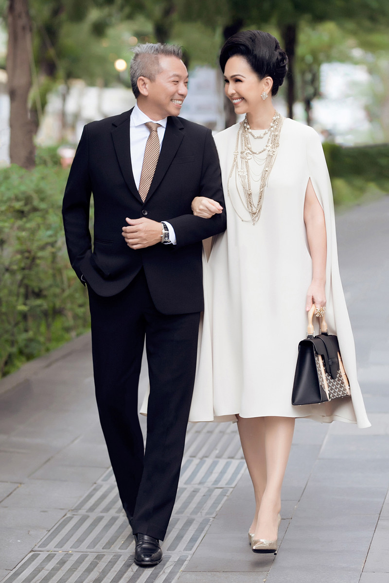 "nu hoang anh lich" diem my rang ngoi, hanh phuc ben ong xa doanh nhan hinh 1