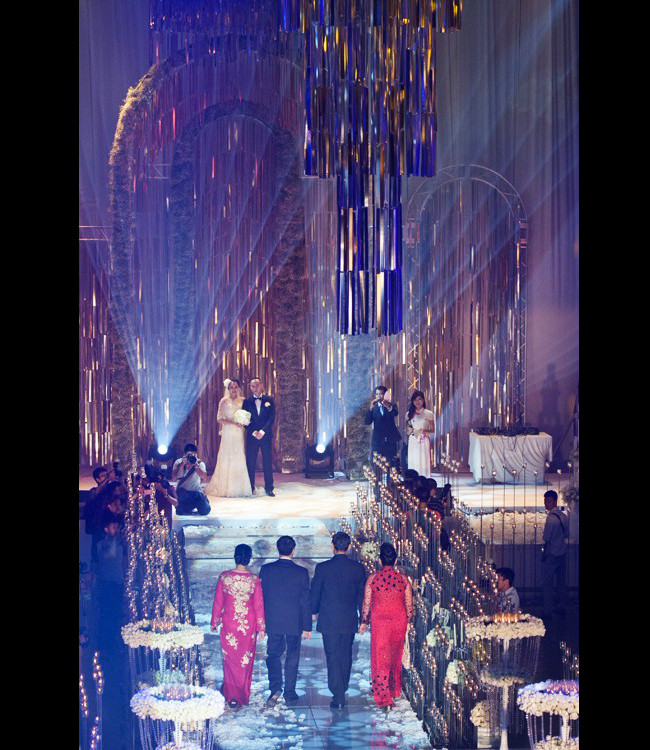 Thiếu gia trong đoàn siêu xe 330 tỷ cùng Cường ĐôLa, lấy vợ siêu mẫu giàu cỡ nào? hình ảnh 9 thieu gia trong doan sieu xe 330 ty cung cuong dola, lay vo sieu mau giau co nao? hinh anh 9