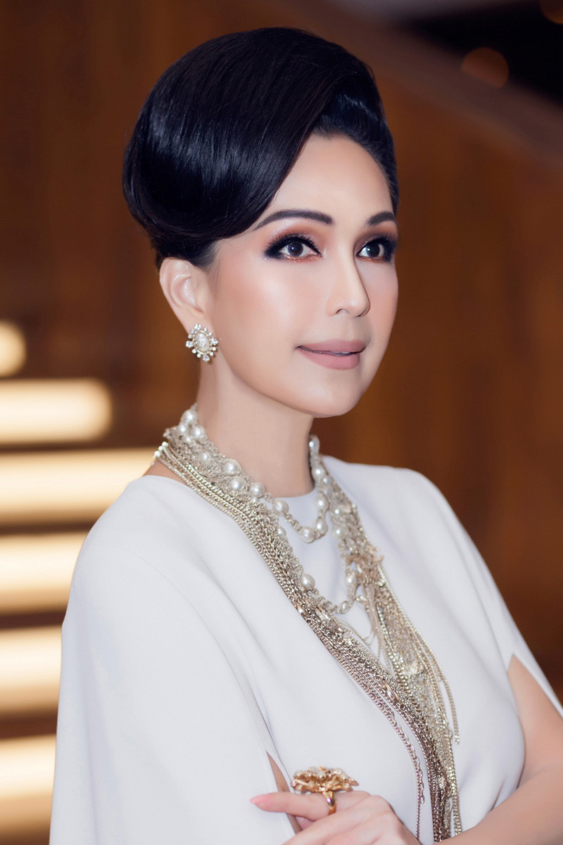 "nu hoang anh lich" diem my rang ngoi, hanh phuc ben ong xa doanh nhan hinh 6