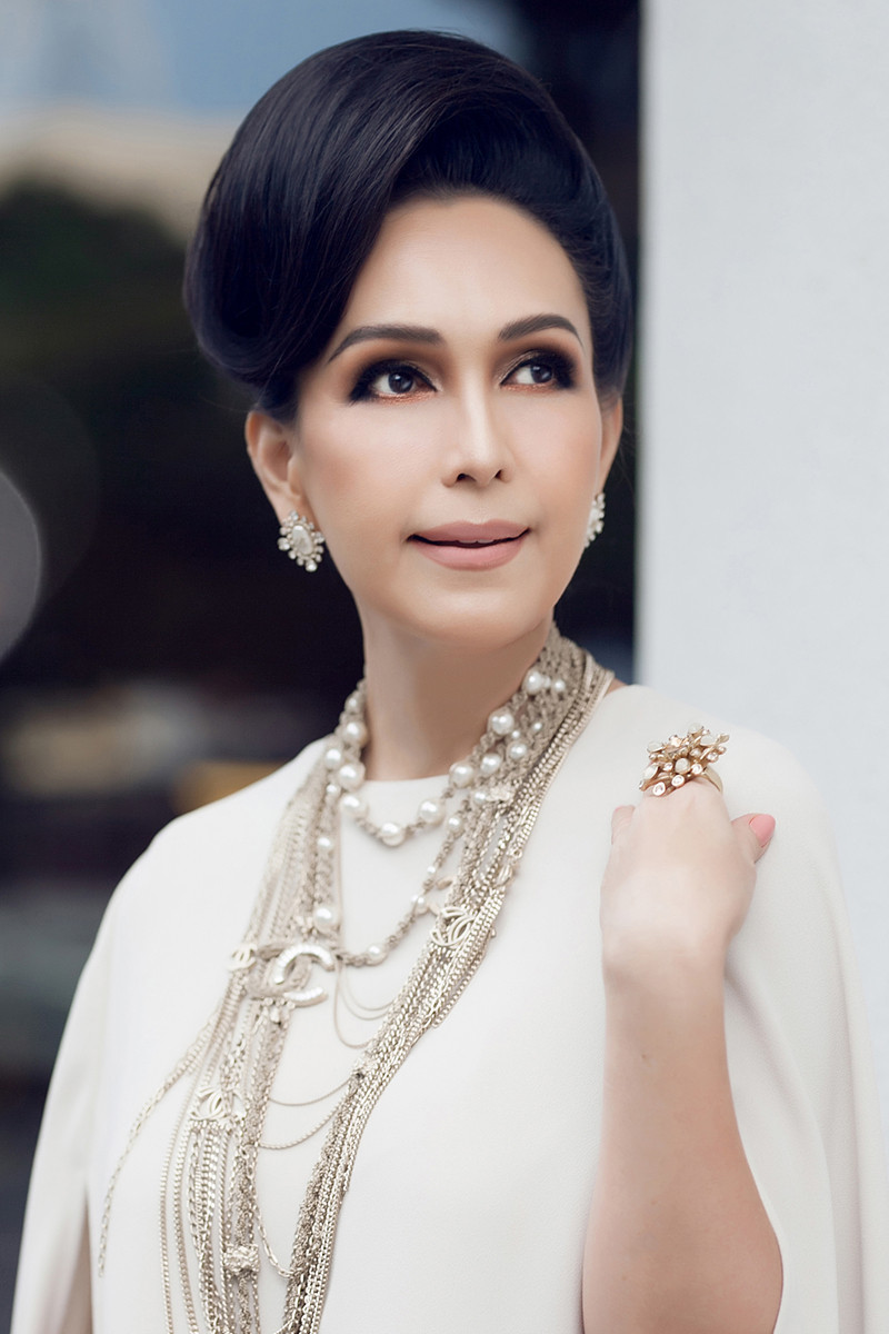 "nu hoang anh lich" diem my rang ngoi, hanh phuc ben ong xa doanh nhan hinh 11