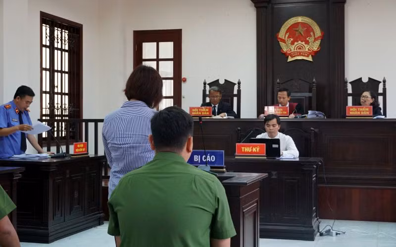 nu tai xe uong ruou lai bmw gay tai nan bi tuyen phat 42 thang tu hinh 2