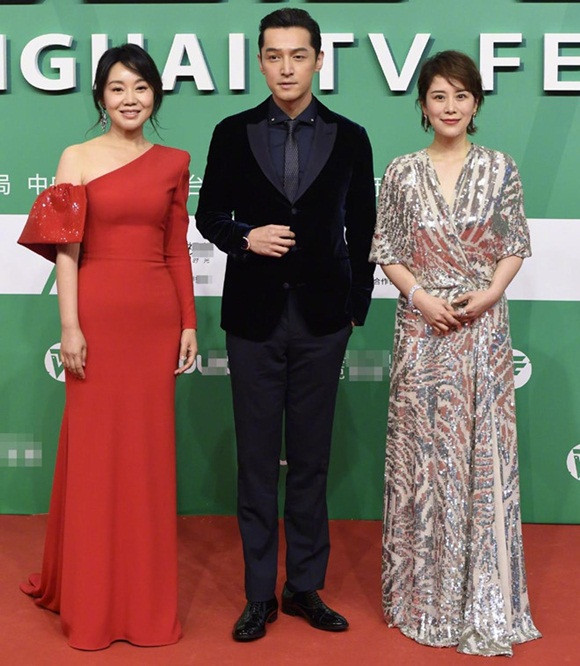 "Mỹ nhân Tân Cương" Đồng Lệ Á đẹp rực rỡ, lấn át bao đồng nghiệp trên thảm đỏ ảnh 6 Đồng Lệ Á, sao hoa ngữ, Hồ Ca, Diêu Thần