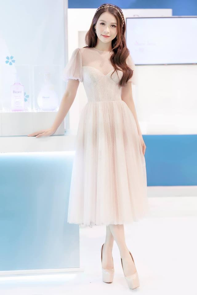 Bí mật giúp Sam 1m55 cao như m8 mỗi lần lên đồ dự thảm đỏ ảnh 11 Chỉ cao 1m55, đây là bí mật giúp Sam cao như m8 mỗi lần lên đồ dự thảm đỏ-11