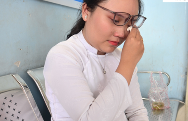 Nguyễn Ngọc Hoài Phương, học sinh Trường THPT Gò Vấp, TP.HCM. Nguyễn Ngọc Hoài Phương, học sinh Trường THPT Gò Vấp, TP.HCM.