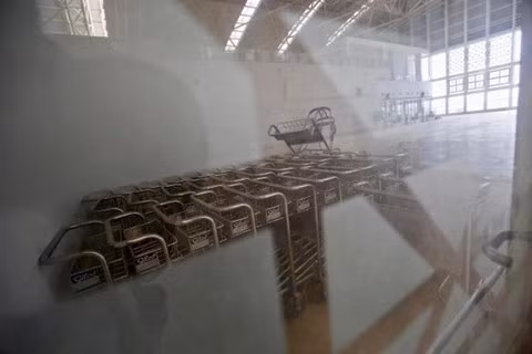 8 san bay bo hoang dang so nhat the gioi hinh anh 15 