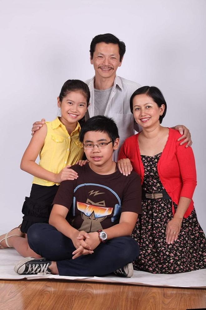NSƯT Trung Anh hiếm hoi khoe ảnh gia đình, bất ngờ nhất là bình luận của MC Tuấn Tú ảnh 1 NSƯT Trung Anh hiếm hoi khoe ảnh gia đình, bất ngờ nhất là bình luận của MC Tuấn Tú ảnh 1