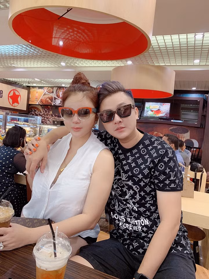 Tuổi tác cận kề ngưỡng 50, Lê Giang vẫn đều đặn đập mặt xây lại như cơm bữa-4