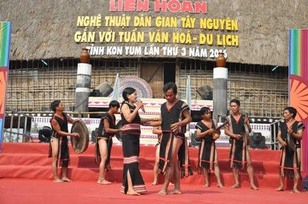 Say cùng vũ điệu cồng chiêng 
