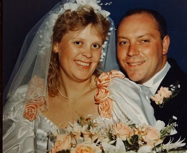 Cặp đôi Andrew Griggs và Debbie Griggs.