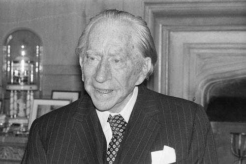 Tỷ phú J Paul Getty.