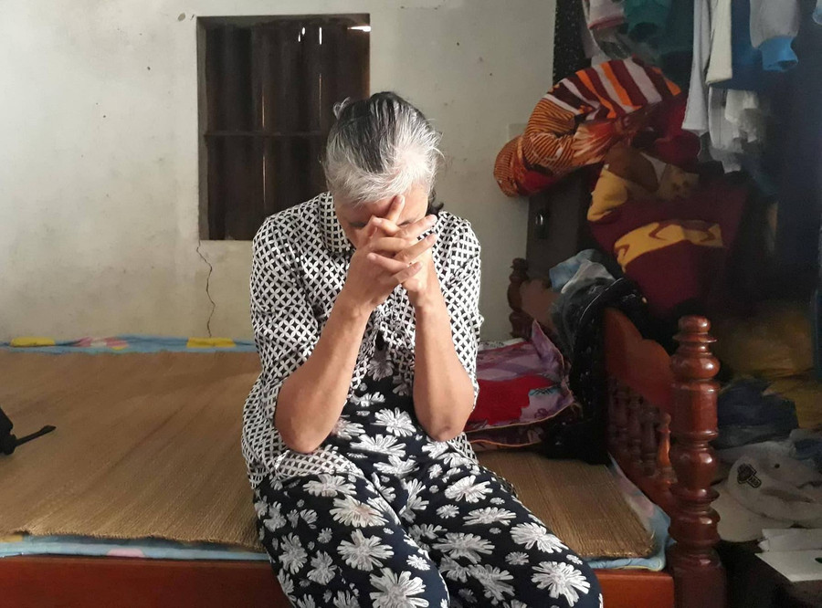 Bà L. cho rằng mọi người đã hiểu sai bà và bà chỉ muốn dỗ cháu bé nín khóc