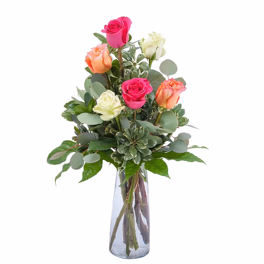 Có một số mẹo cắm hoa giúp hoa tươi lâu hơn (hình minh họa).