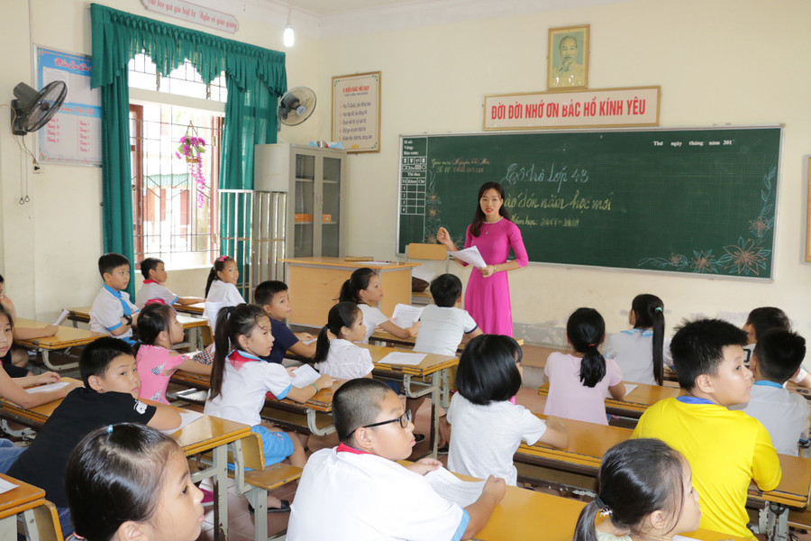 Được giao biên chế, nhưng đã qua gần nửa học kỳ II năm học 2018 - 2019 nhiều trường ở TP Vinh vẫn đang chờ giáo viên Được giao biên chế, nhưng đã qua gần nửa học kỳ II năm học 2018 - 2019 nhiều trường ở TP Vinh vẫn đang chờ giáo viên