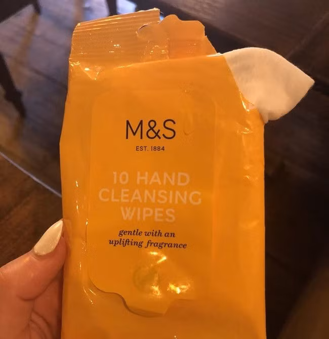 17 con người có thói quen kỳ lạ khiến ai nhìn vào cũng cạn lời, thậm chí phải nổi giận - Ảnh 13.